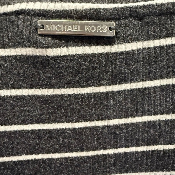 Michael Kors Women’s Long Sleeve Gray & White Striped Pullover Sweater, Large - Picture 9 of 15